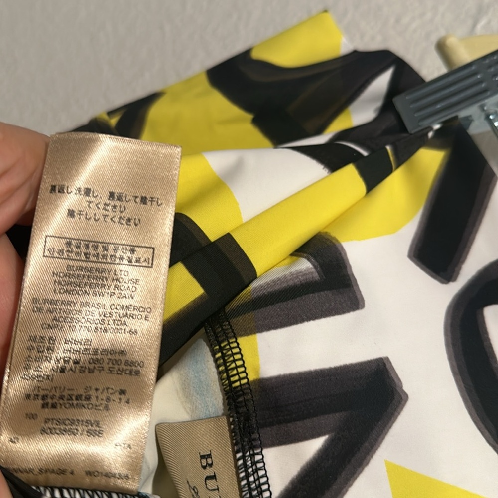Burberry 2018 Runway Graffiti Logo Stirrup Leggings - XXL - Picture 12 of 17